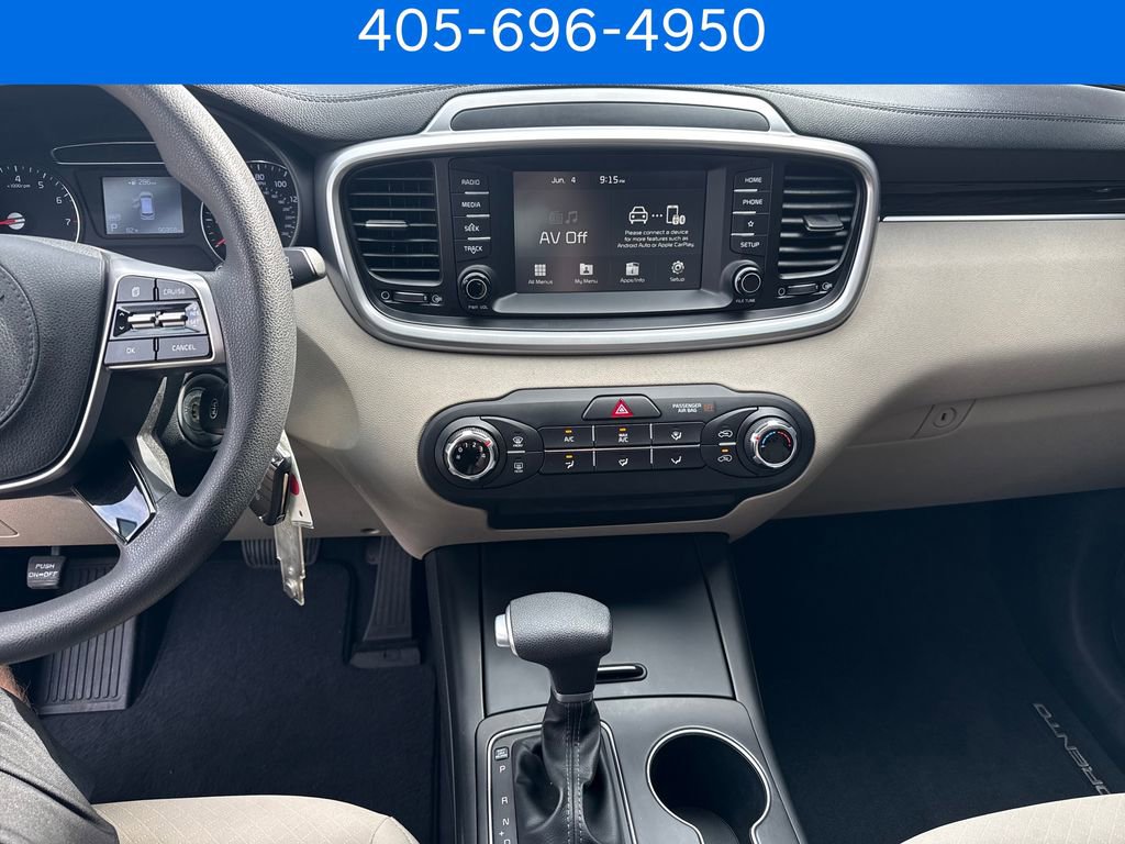 Used 2020 Kia Sorento LX FWD image 28