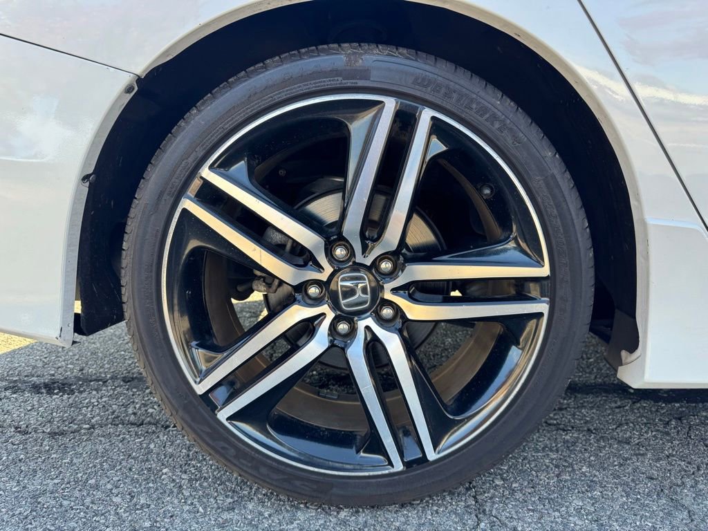 Used 2017 Honda Accord Sport image 37