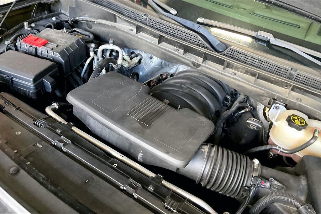 Used 2024 GMC Yukon XL Denali image 30