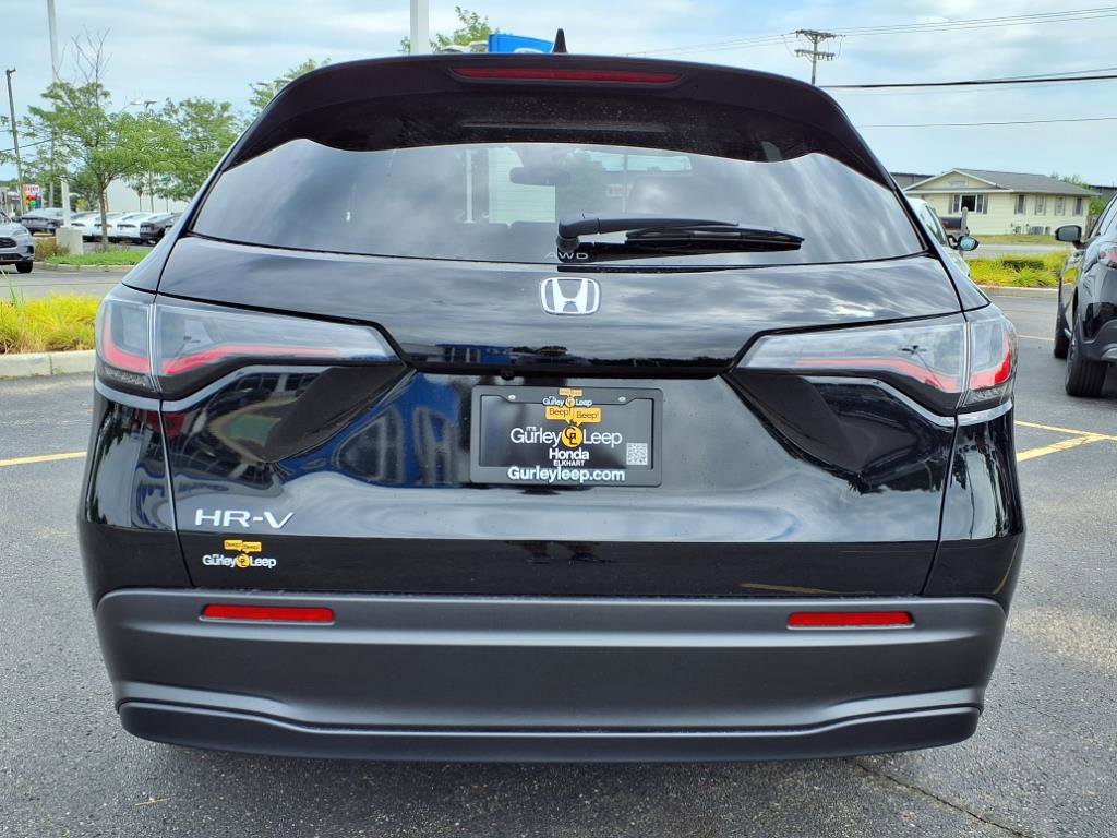 New 2026 Honda HR-V LX image 8