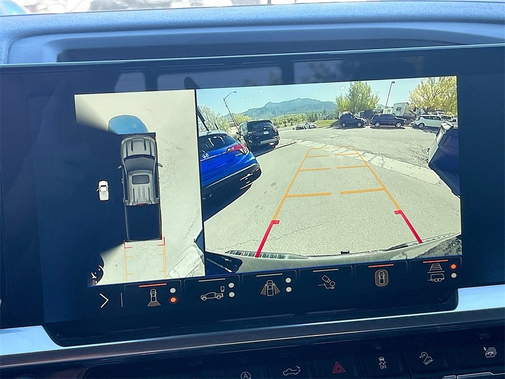 Used 2025 Chevrolet Silverado 1500 RST w/ Dark Appearance Package image 13