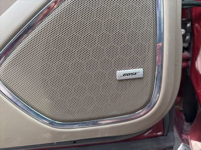 Used 2017 Chevrolet Suburban Premier image 25