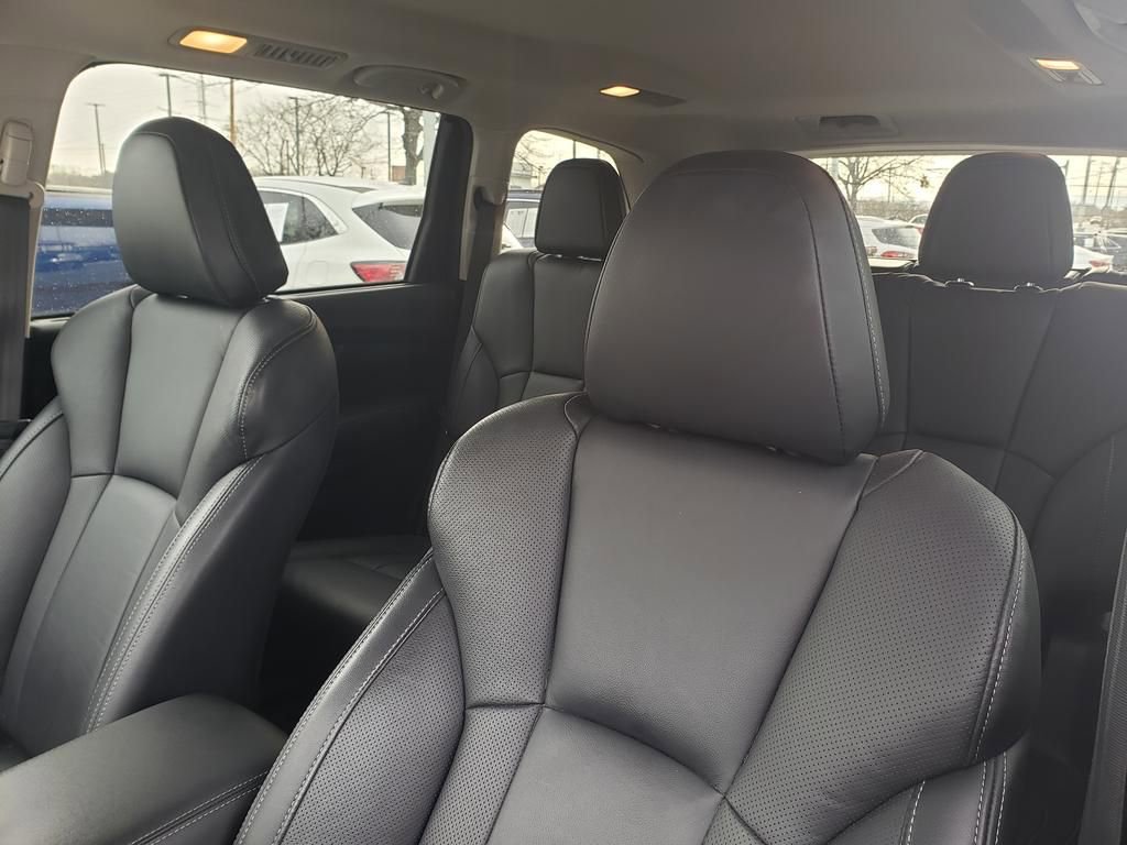 Used 2022 Subaru Ascent Limited w/ Popular Package #4 image 28