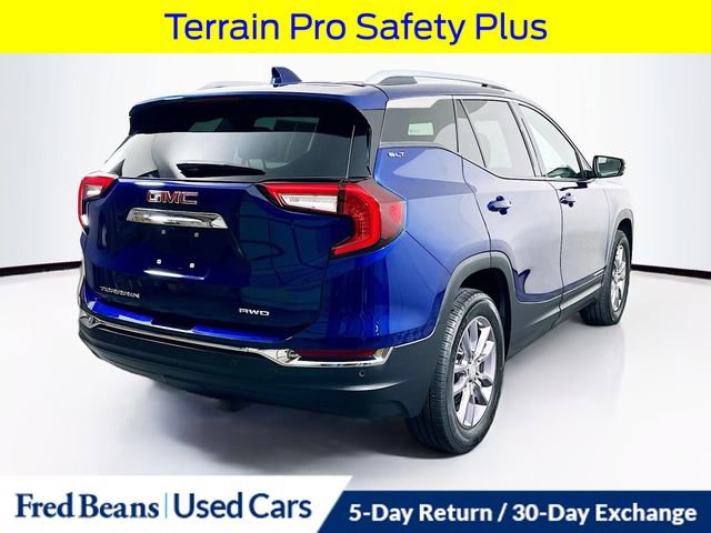 Used 2023 GMC Terrain SLT image 9