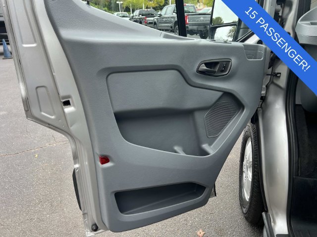 Used 2017 Ford Transit 350 XLT RWD image 13