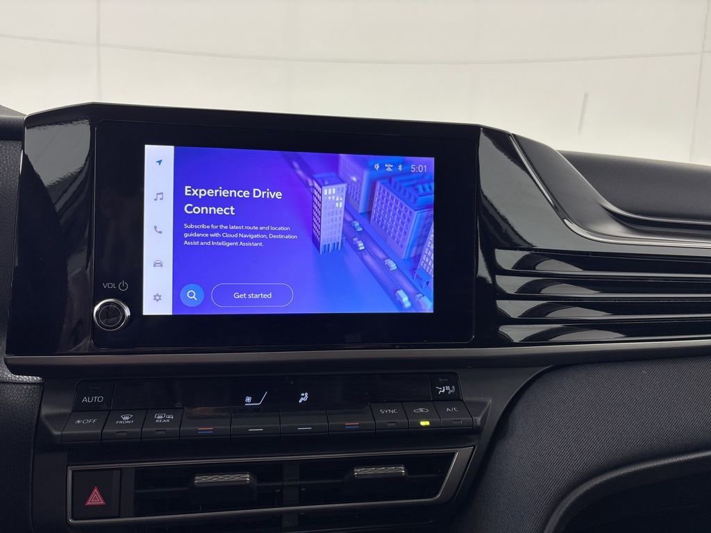 Used 2025 Toyota Camry LE image 25