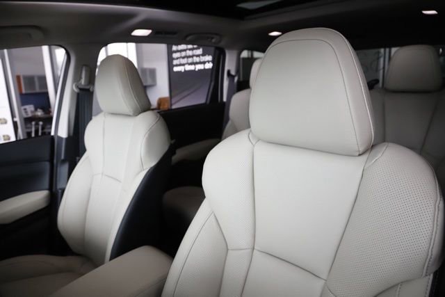 New 2026 Subaru Ascent Limited AWD/4WD image 12