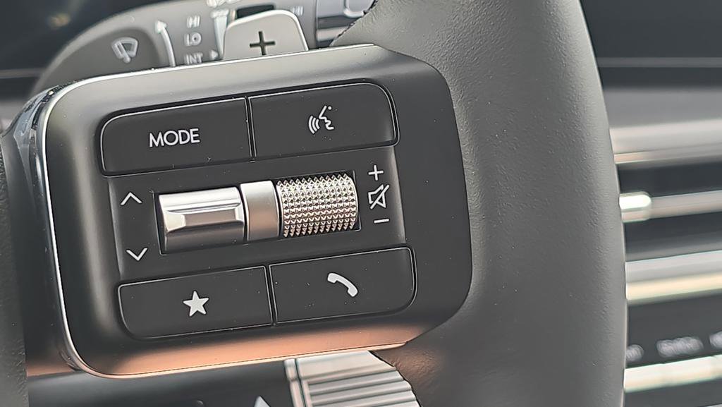 New 2026 Hyundai Santa Fe SE FWD image 24