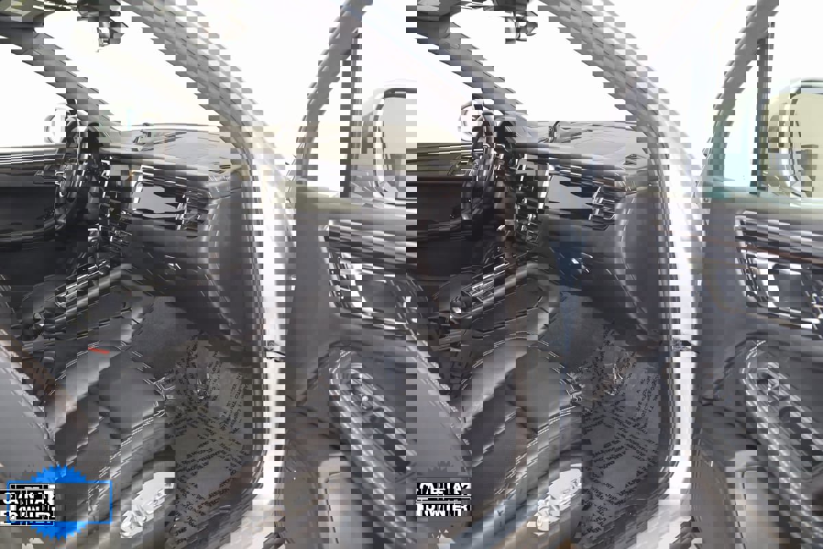 Used 2022 Porsche Macan image 49