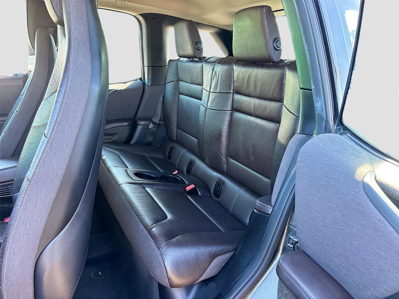 Used 2015 BMW i3 RWD image 24