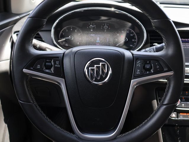 Used 2022 Buick Encore Preferred w/ Safety Package AWD/4WD image 29