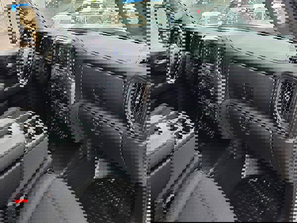 Used 2024 Chevrolet Silverado 2500 W/T w/ WT Convenience Package image 18