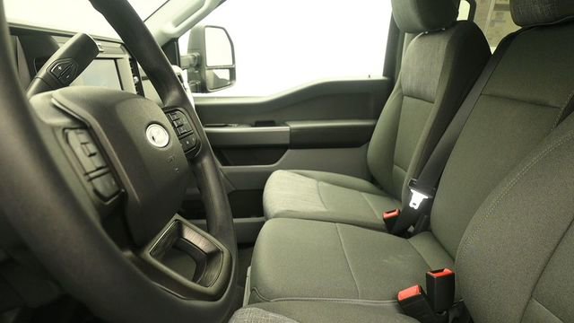 New 2026 Ford F350 XLT w/ FX4 Off-Road Package AWD/4WD image 18