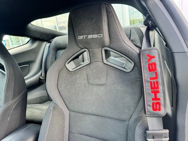 Used 2018 Ford Mustang Shelby GT350 w/ Electronics Package image 41