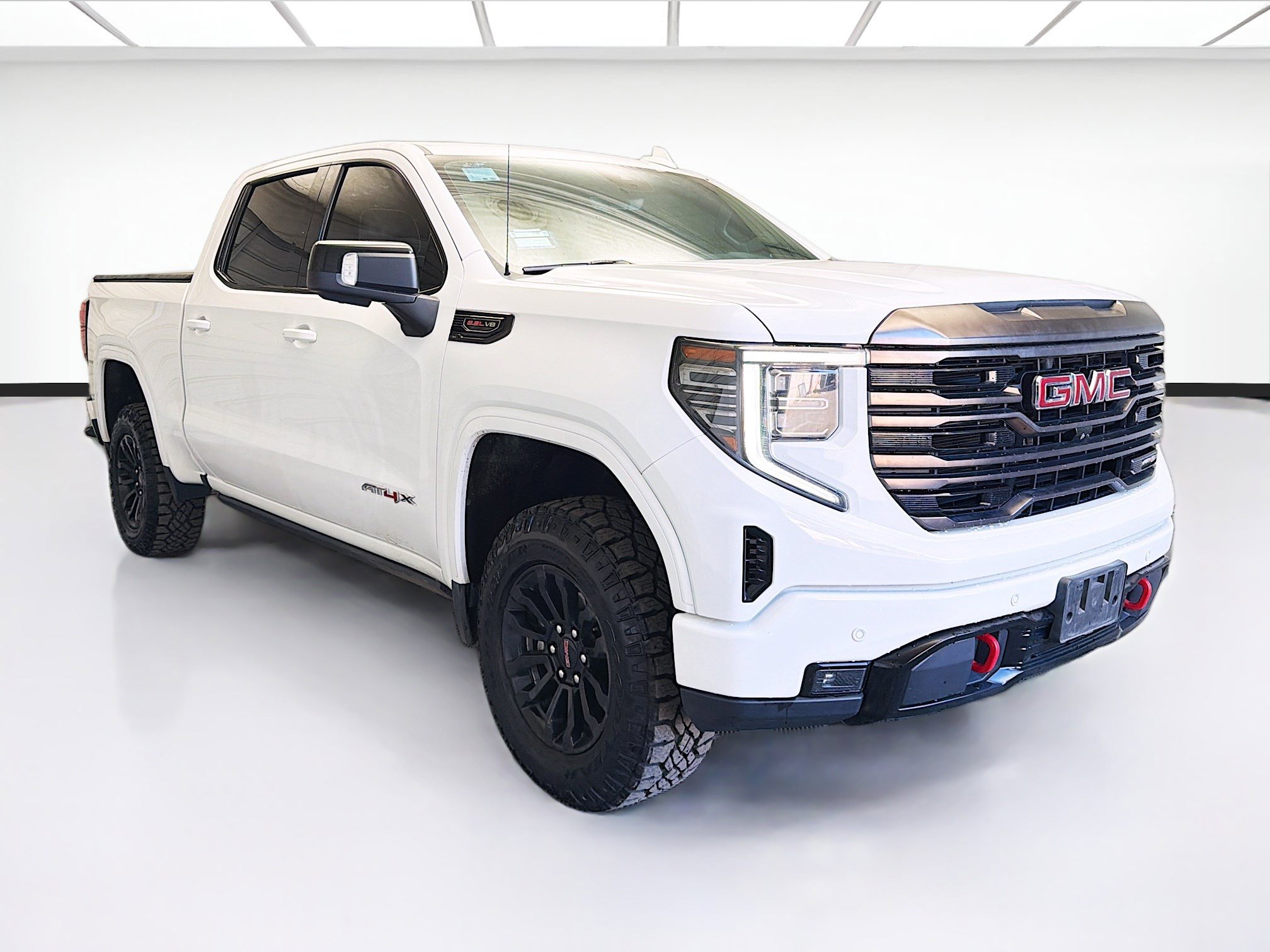 Used 2022 GMC Sierra 1500 AT4X image 3