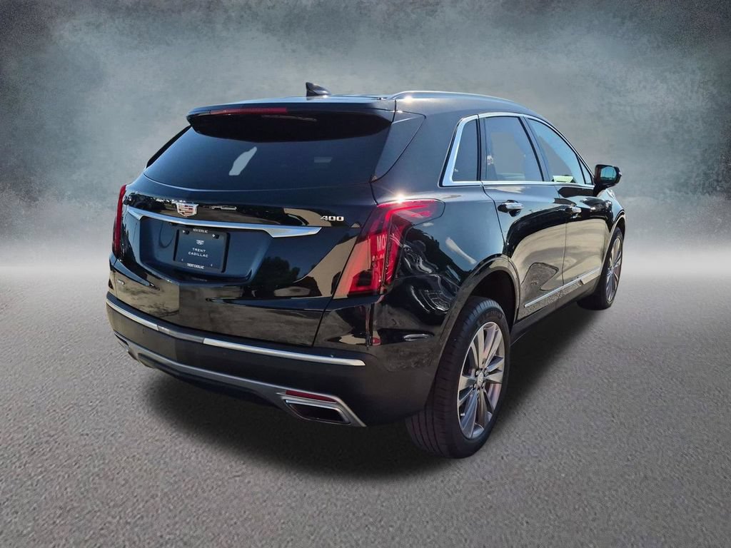 Certified 2024 Cadillac XT5 Premium Luxury w/ LPO, Floor Liner Package AWD/4WD image 4