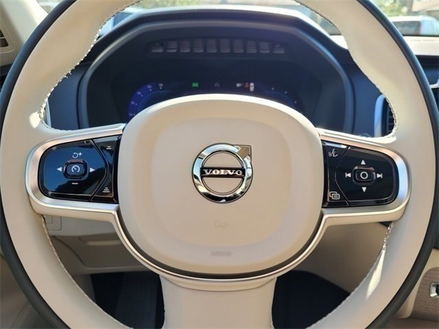 Certified 2025 Volvo XC90 T8 Plus image 25