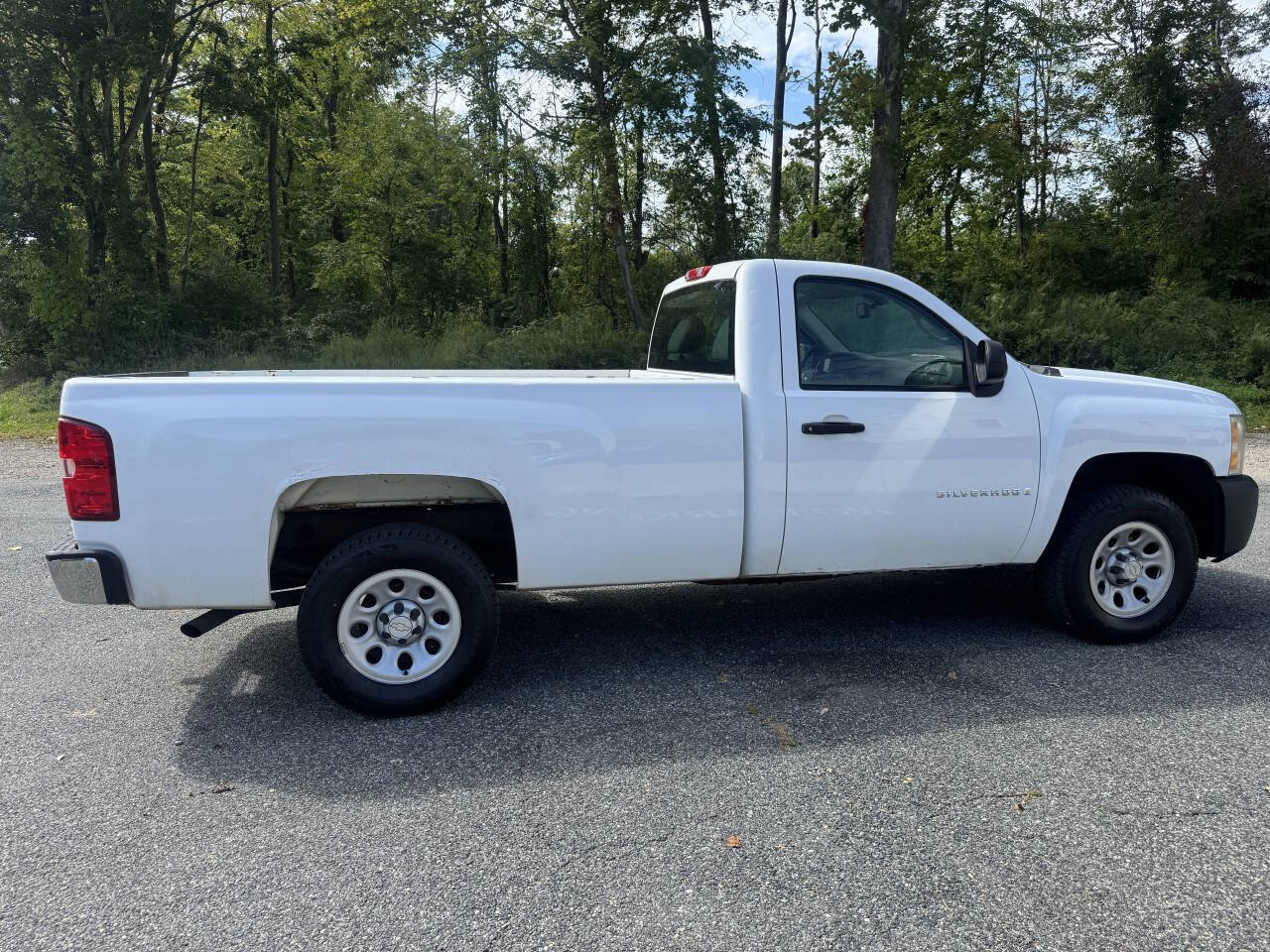Used 2008 Chevrolet Silverado 1500 W/T w/ Snow Plow Prep Package AWD/4WD image 7