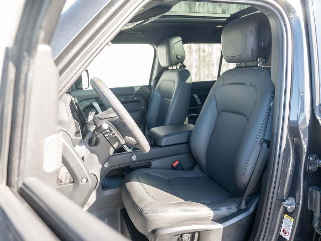 Used 2024 Land Rover Defender 110 Carpathian Edition image 19