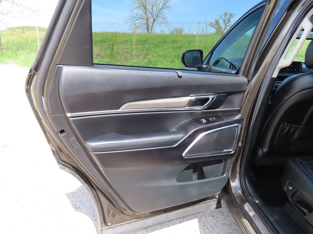 Used 2021 Kia Telluride SX w/ SX Prestige Package AWD/4WD image 36