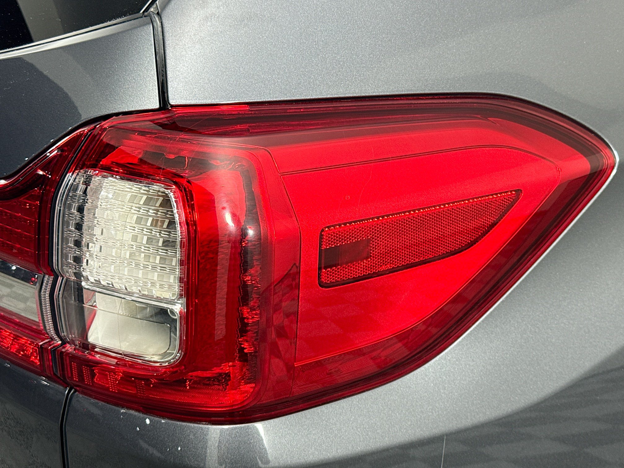 Used 2020 Subaru Ascent Limited w/ Popular Package #2A AWD/4WD image 32
