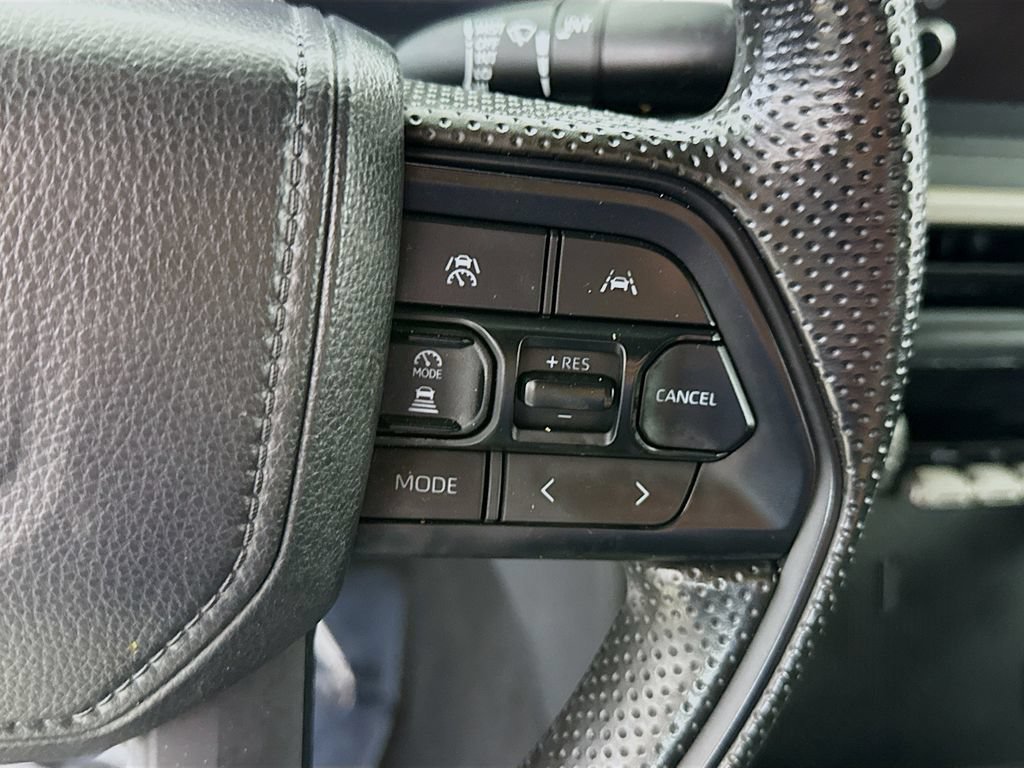 Used 2025 Toyota Tacoma SR RWD image 21