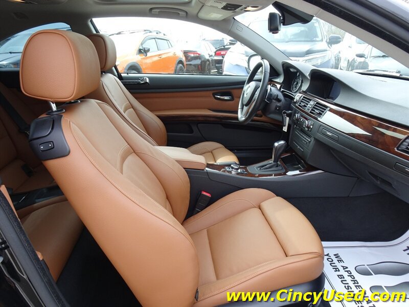 Used 2011 BMW 335i xDrive Coupe AWD/4WD image 15