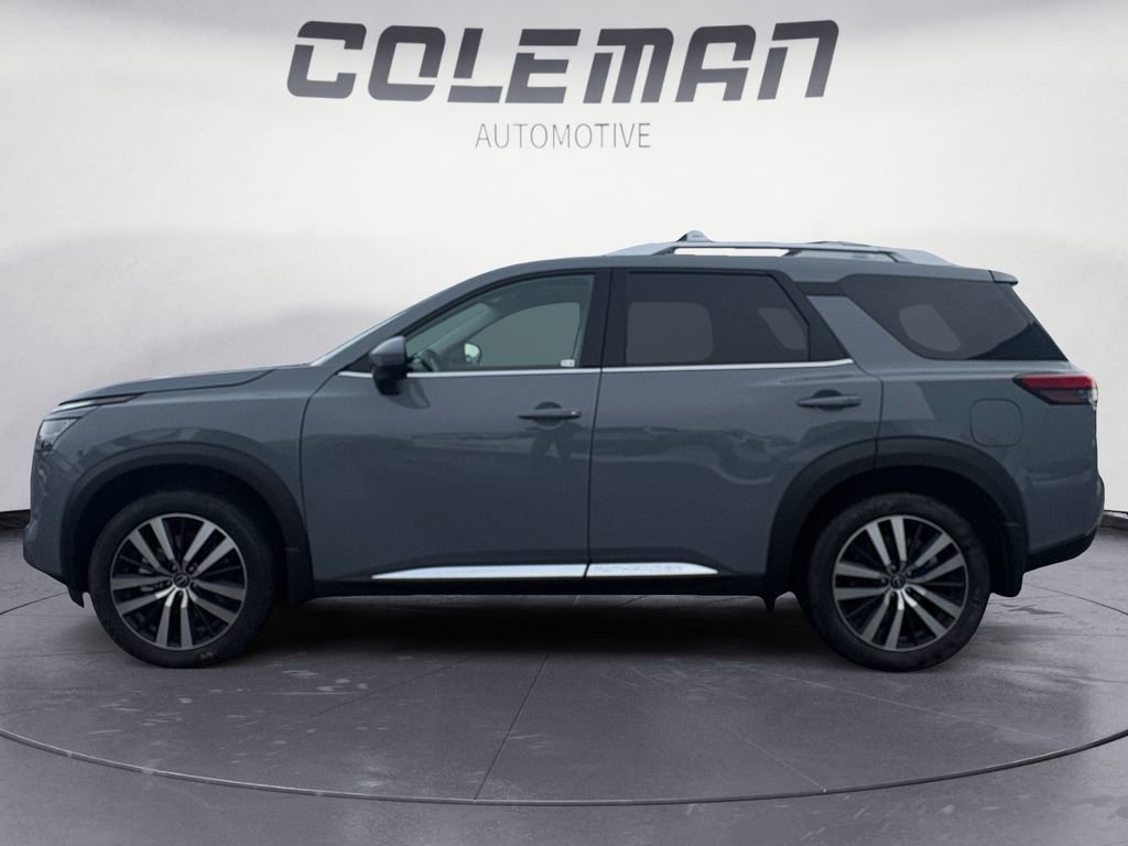 New 2025 Nissan Pathfinder Platinum w/ Cargo Package image 2