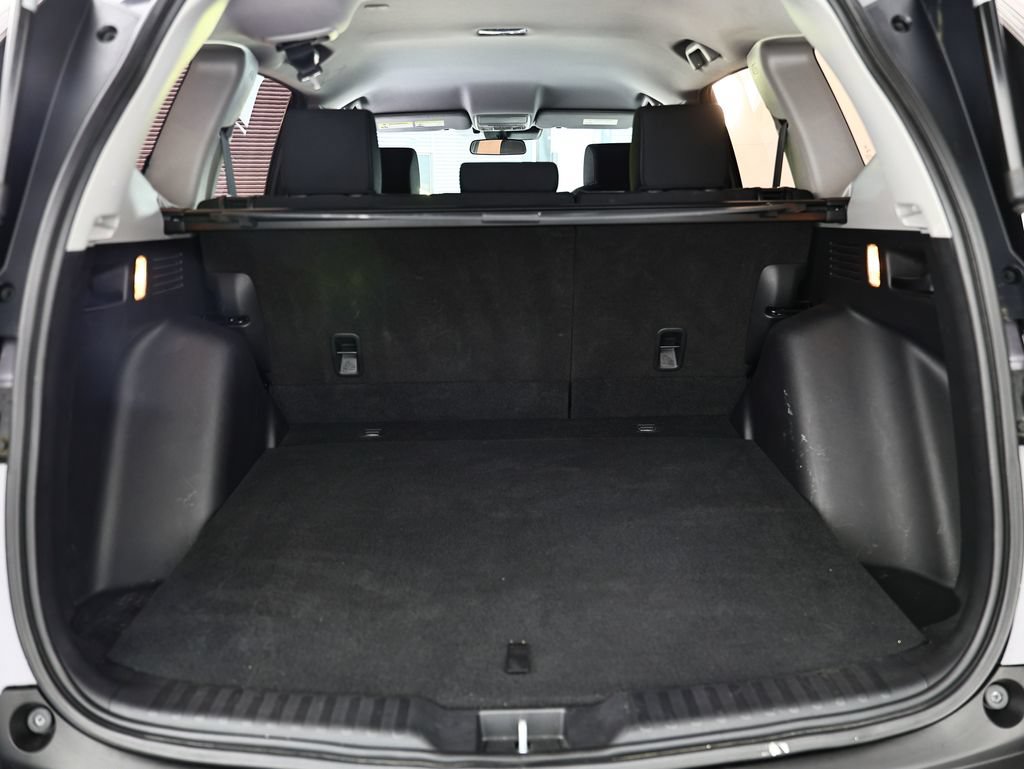 Used 2021 Honda CR-V LX image 29