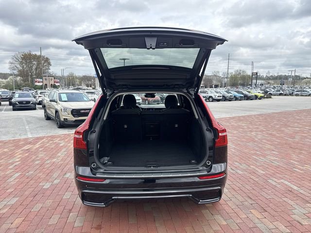 Used 2024 Volvo XC60 B5 Core w/ Protection Package Premier image 28