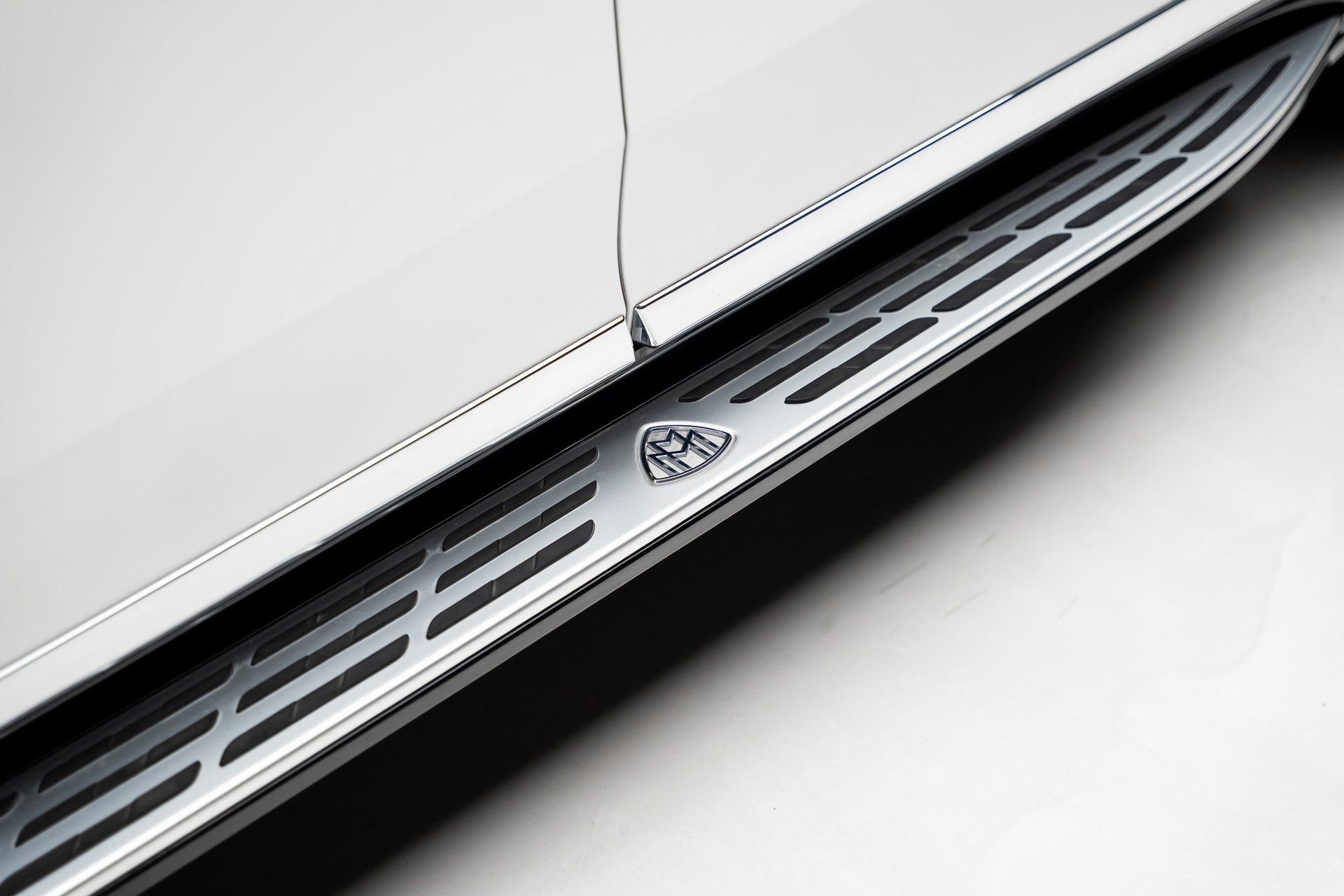 Used 2024 Mercedes-Benz Maybach EQS 680 4MATIC image 23