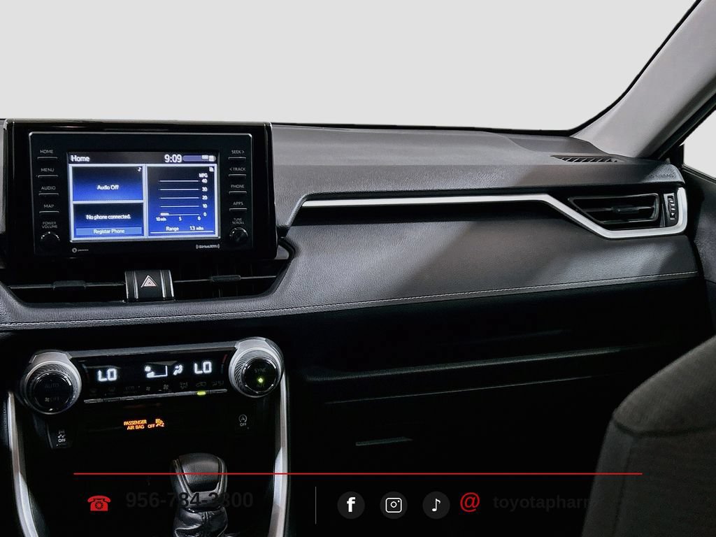Used 2020 Toyota RAV4 XLE FWD image 20
