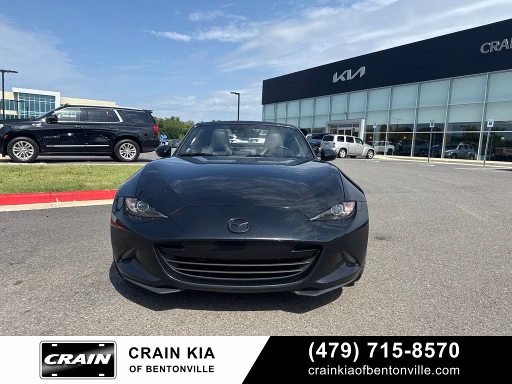 Used 2017 MAZDA MX-5 Miata RF Grand Touring RWD image 6