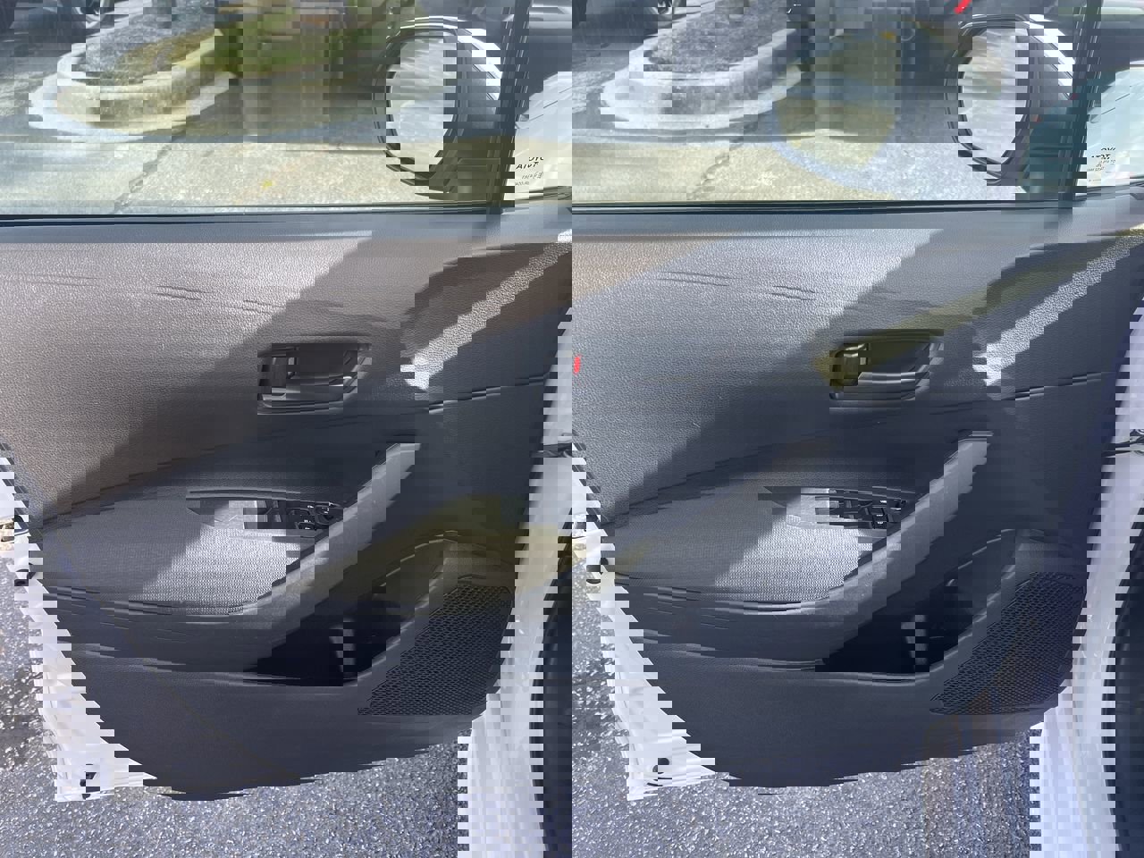 Used 2024 Toyota Corolla LE image 14