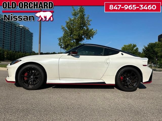 Used 2025 Nissan Z NISMO w/ Floor Mat Package RWD image 9