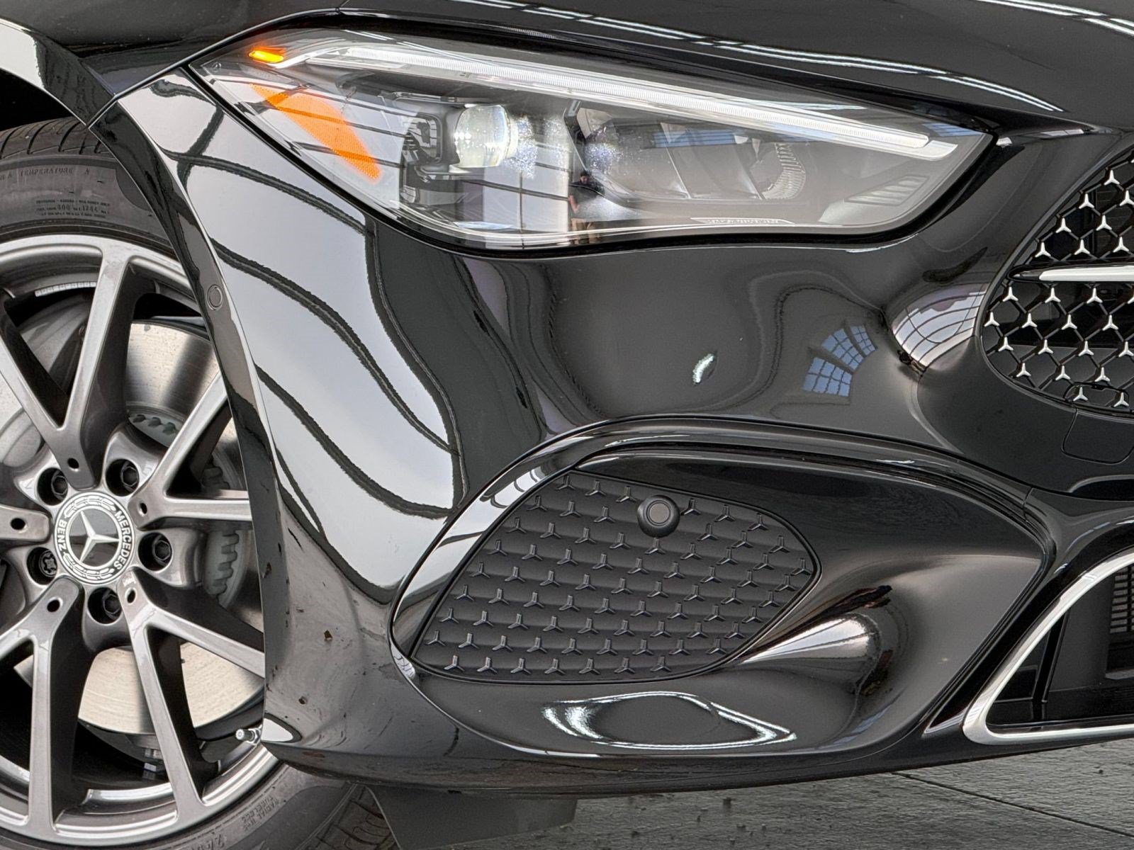 New 2027 Mercedes-Benz CLE 300 4MATIC Cabriolet image 10