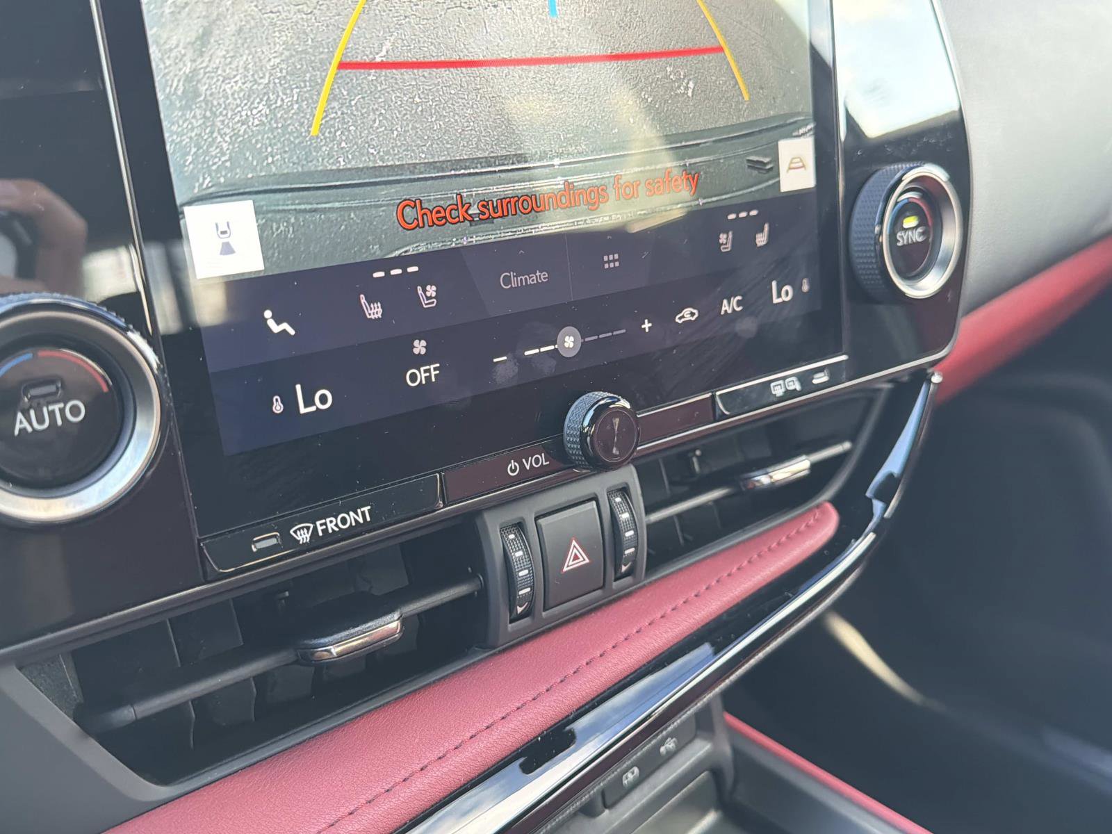 Used 2025 Lexus NX 250 FWD w/ Towing Package (2000 Lbs) image 43