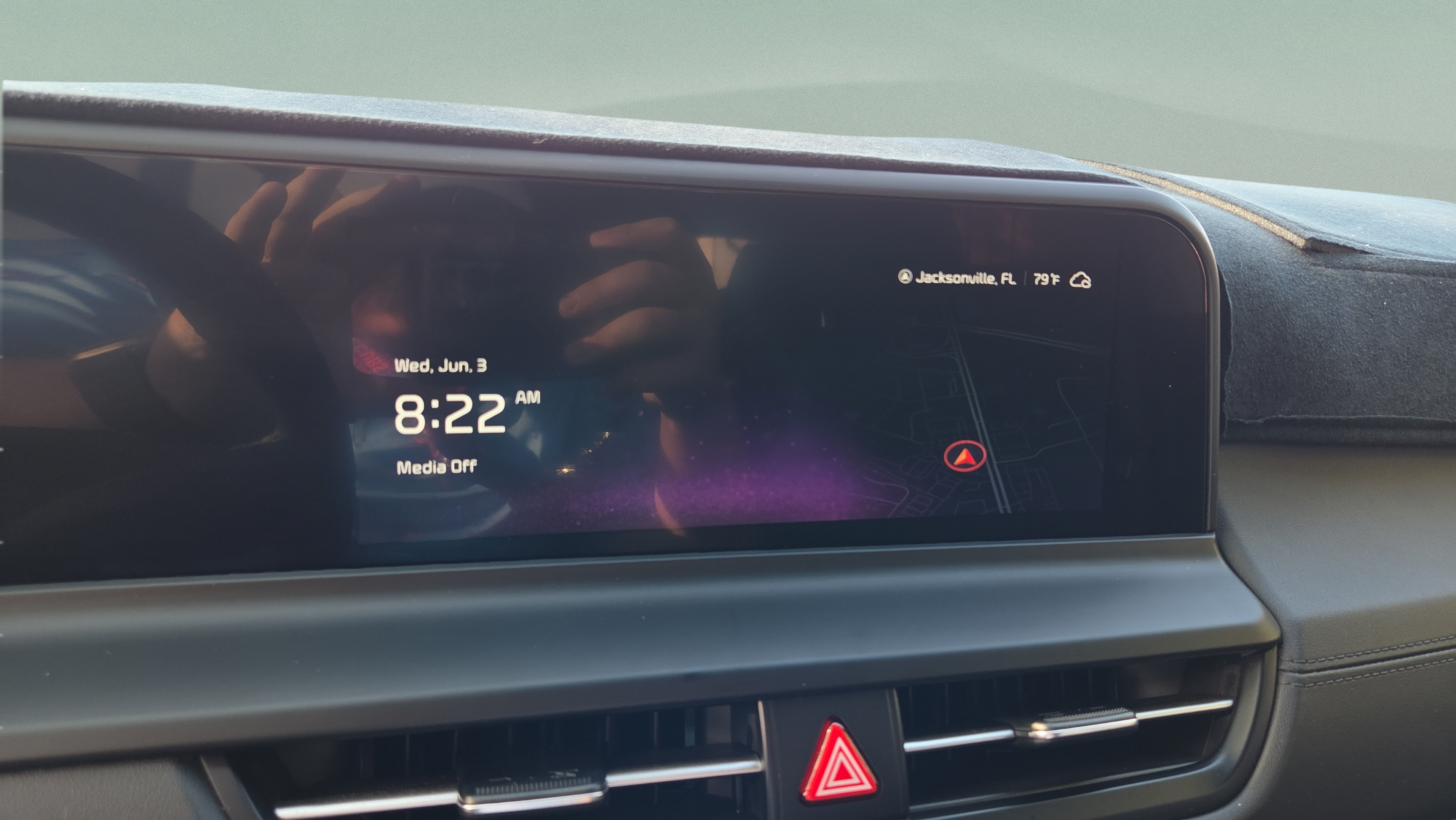 Certified 2024 Kia Seltos EX FWD image 19