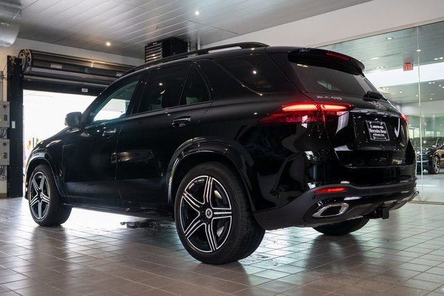 Used 2026 Mercedes-Benz GLE 450 4MATIC image 4