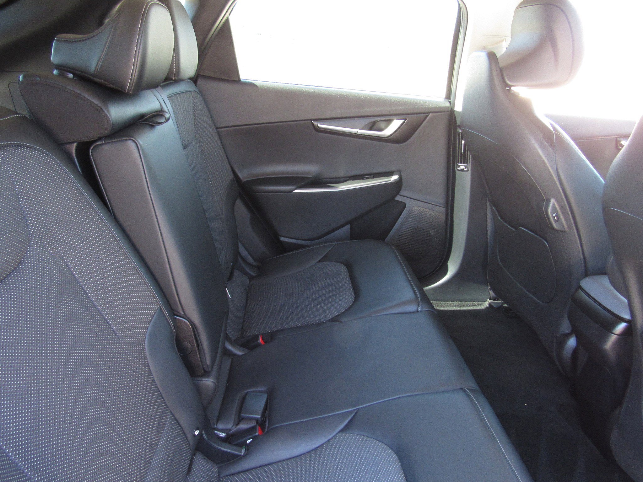 Used 2024 Kia EV6 Light image 11