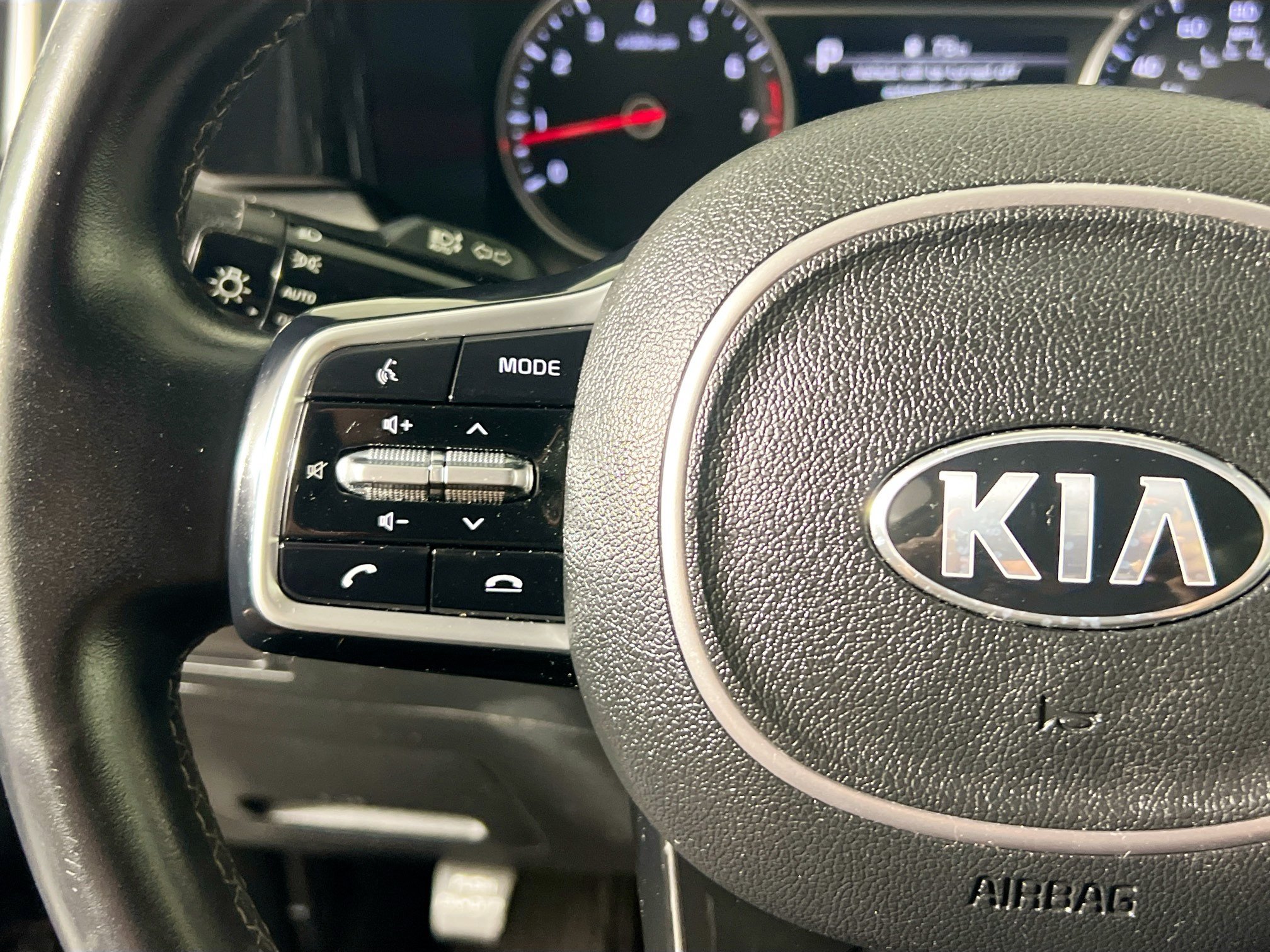 Used 2021 Kia Sorento S w/ Panoramic Sunroof Package FWD image 18