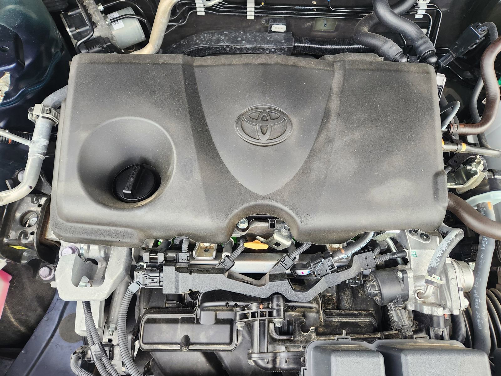 Used 2024 Toyota RAV4 XLE image 35