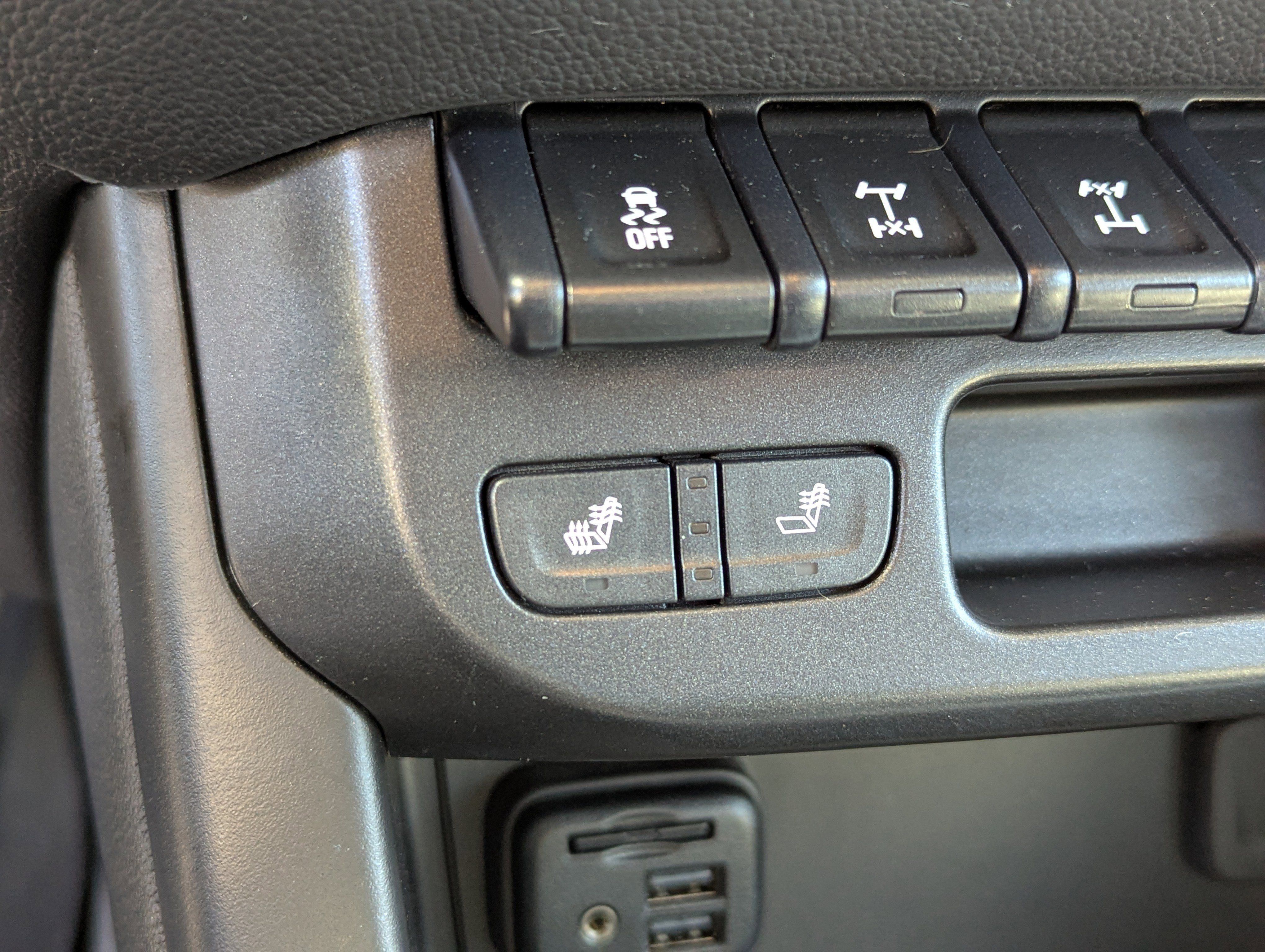 Used 2020 Chevrolet Colorado ZR2 image 22