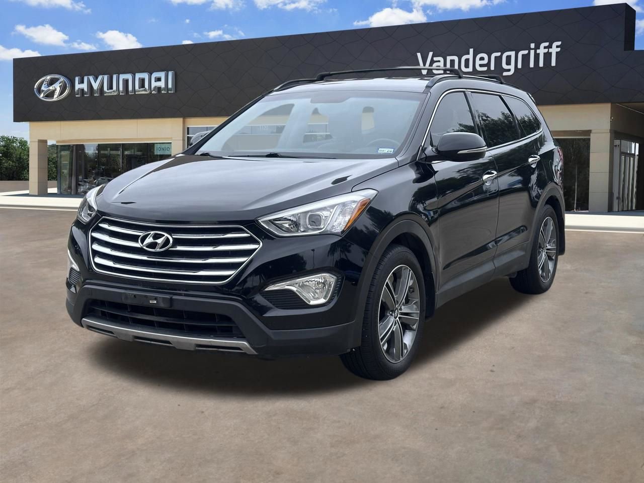 Used 2015 Hyundai Santa Fe Limited FWD image 4