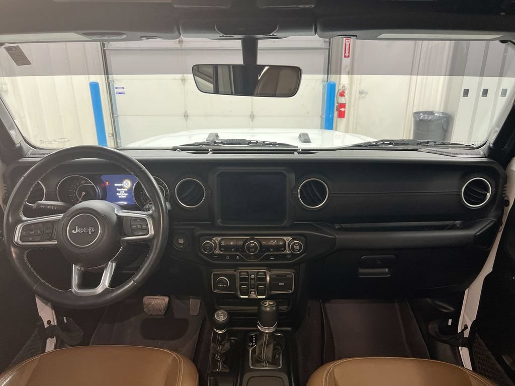 Used 2021 Jeep Wrangler Unlimited Sahara AWD/4WD image 10