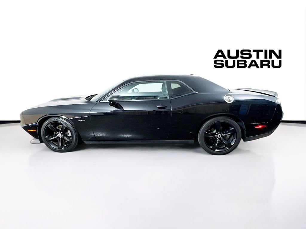 Used 2019 Dodge Challenger R/T w/ Driver Convenience Group image 4
