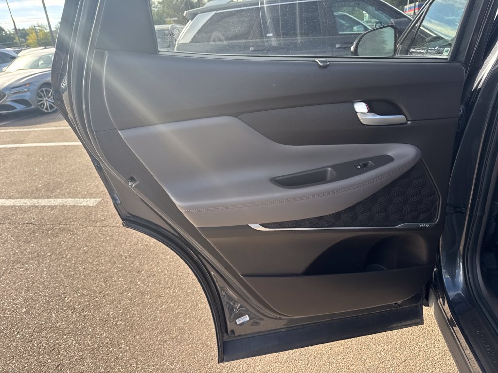 Used 2020 Hyundai Santa Fe SEL AWD/4WD image 15
