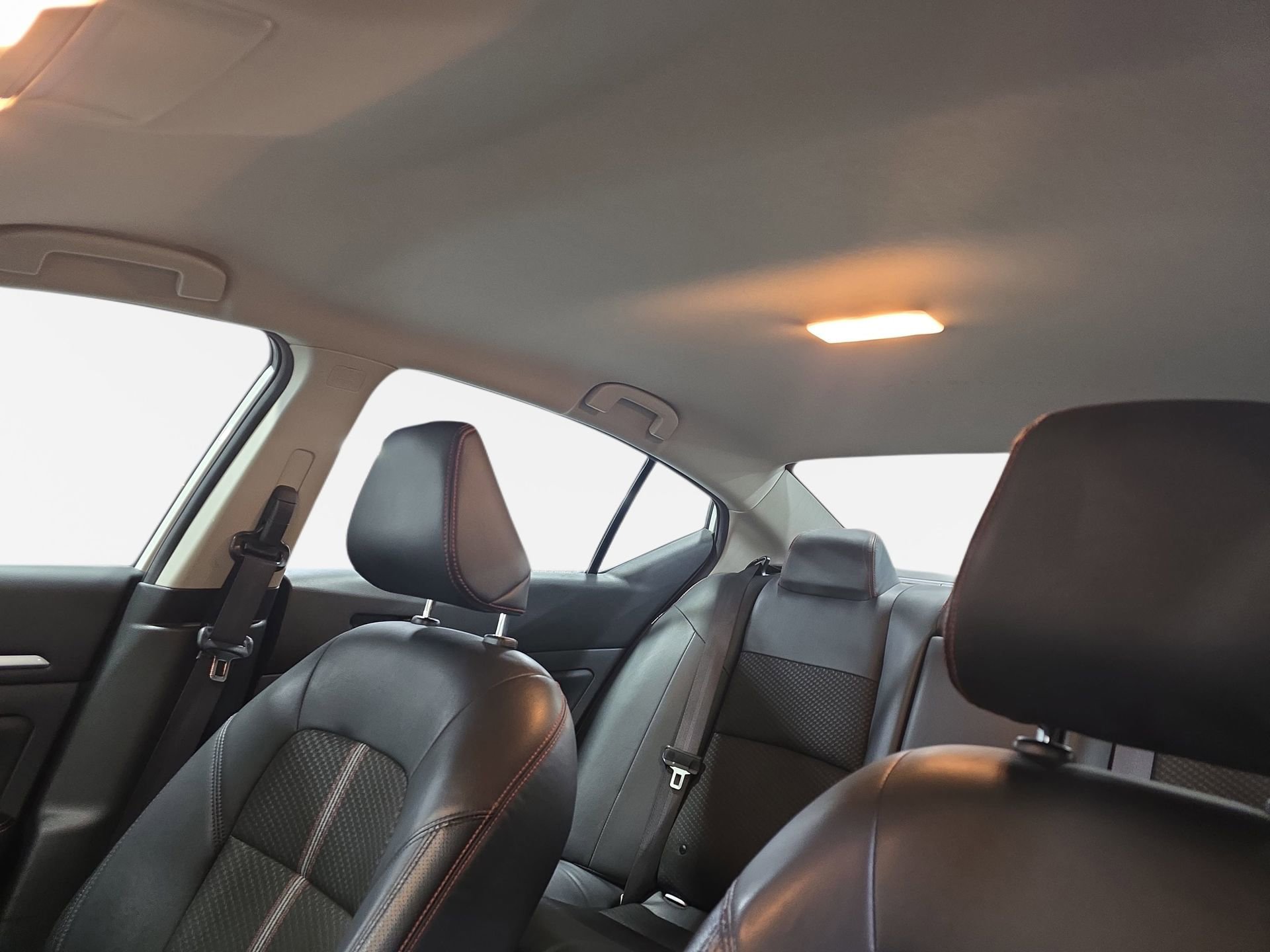 Used 2024 Nissan Altima 2.5 SR image 28