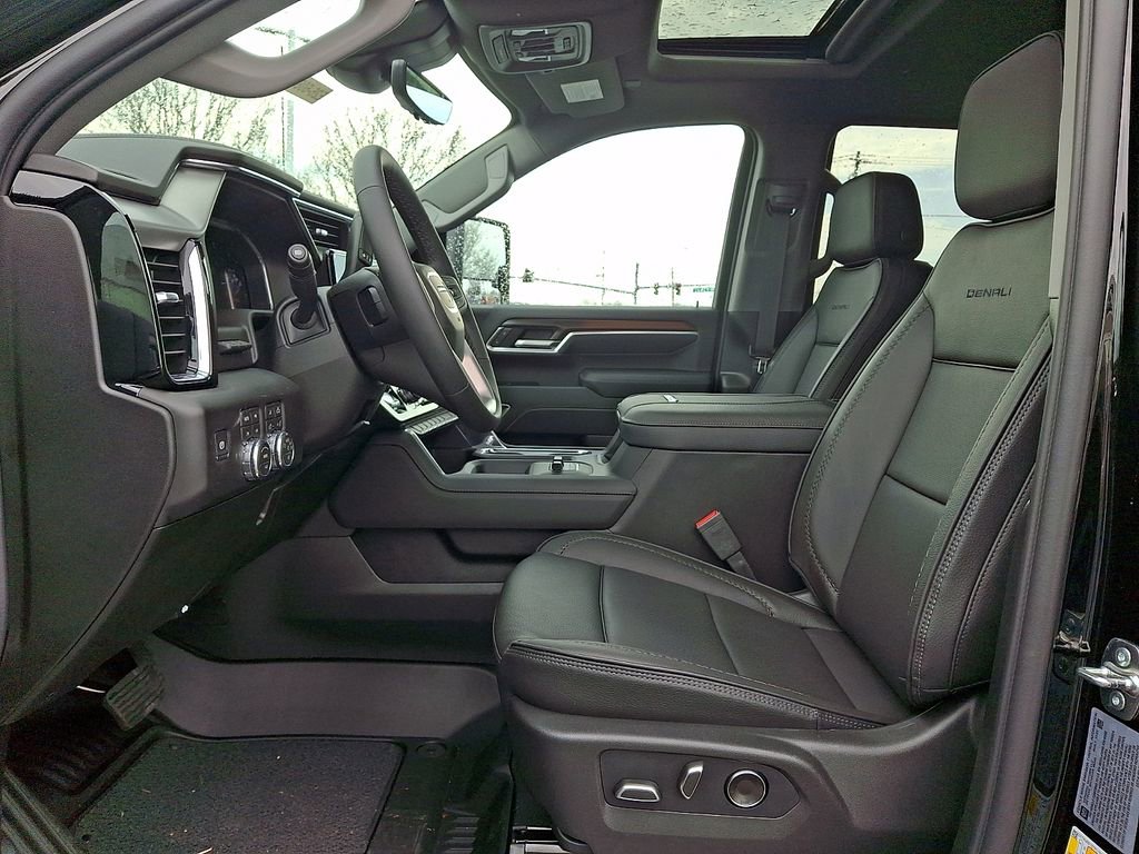 New 2026 GMC Sierra 2500 Denali w/ Denali Reserve Package image 9