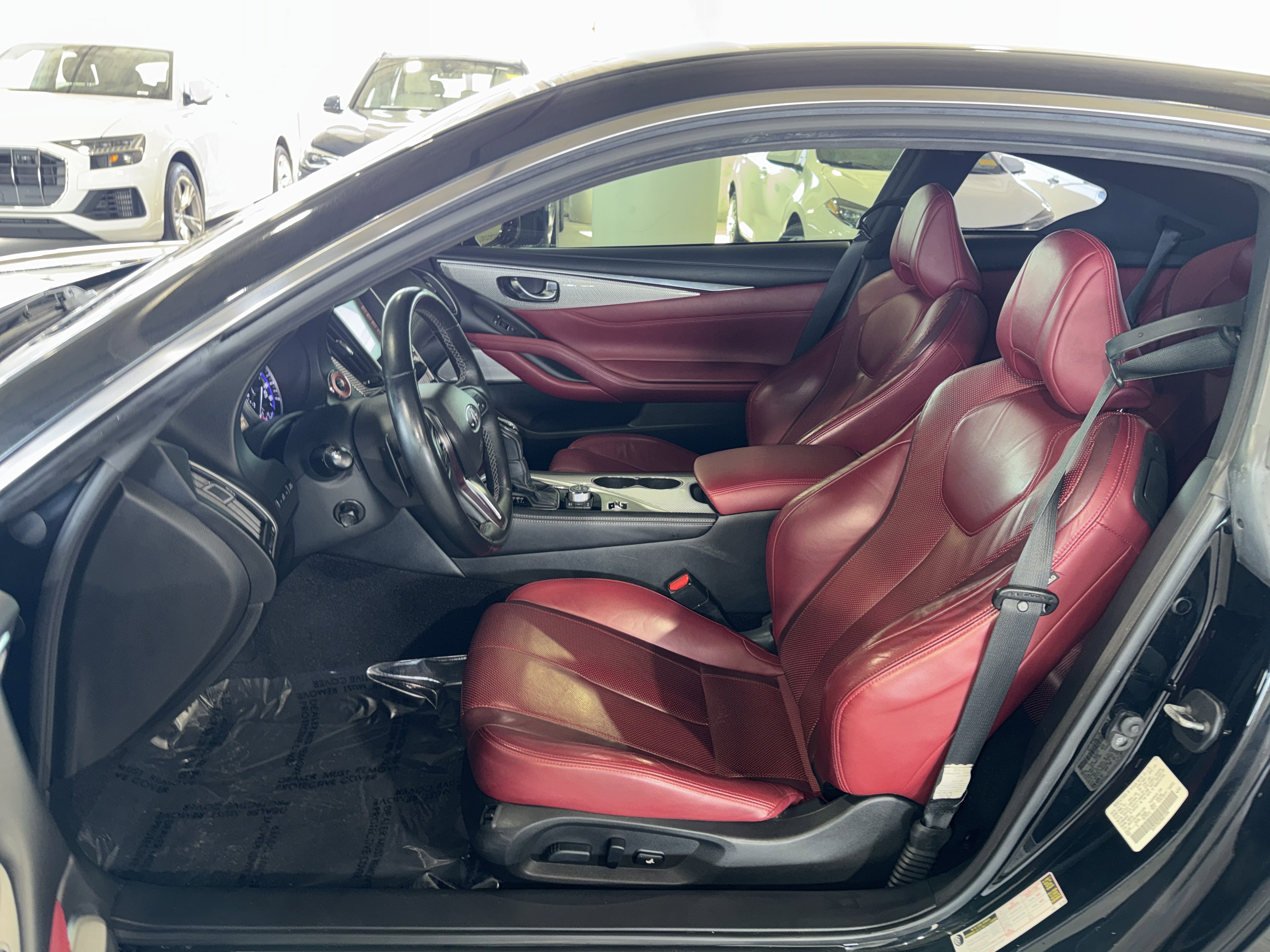 Used 2017 INFINITI Q60 Red Sport 400 image 15